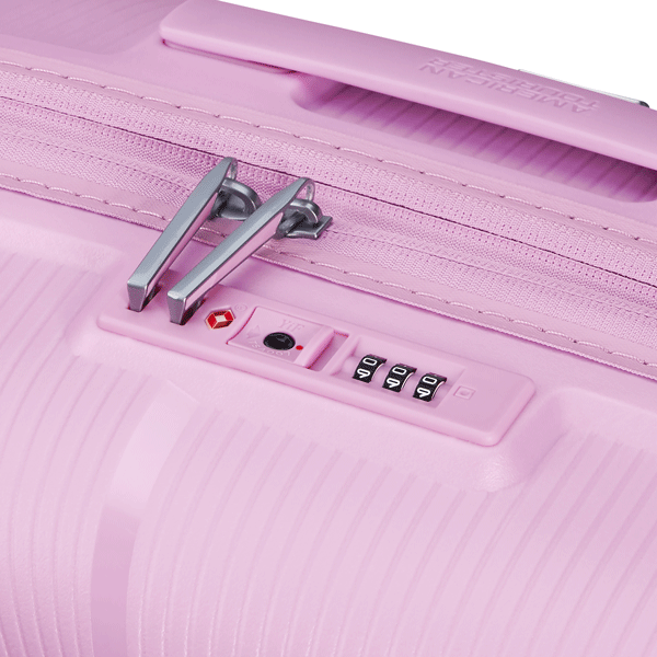 AMERICAN TOURISTER STARVIBE SPINNER MOYEN